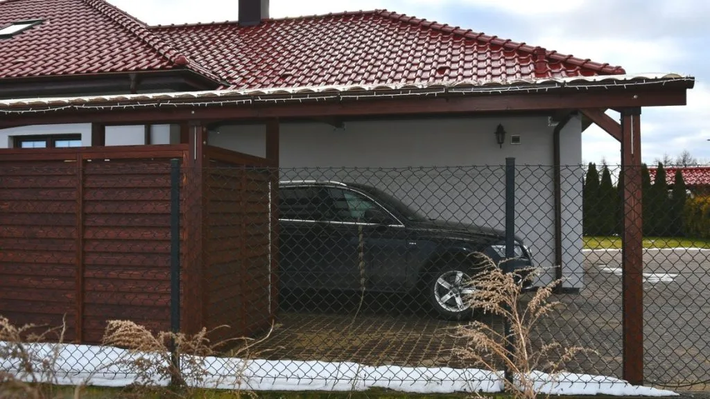 Z pomieszczeniem