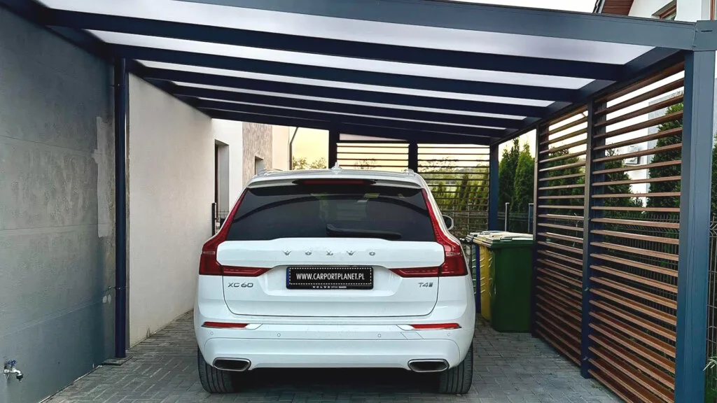 Aluminiowa wiata garażowa przyścienna